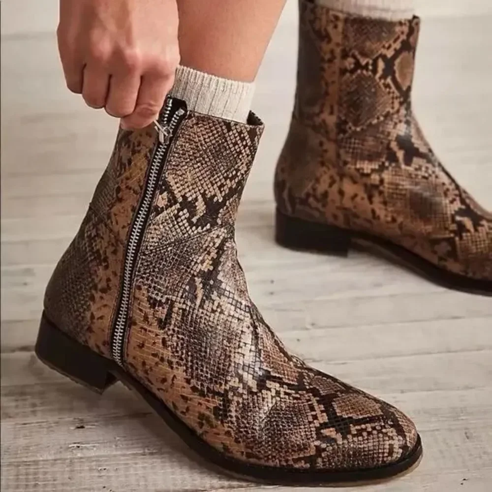 Free People Luna Python Snakeskin Ankle Chelsea Boot EU 39.5 US 9